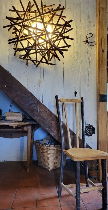 nid N et chaise-2